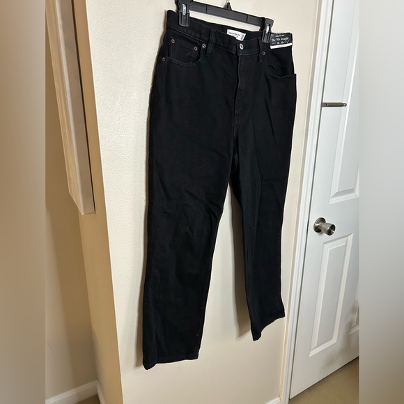 NWT Abercrombie & Fitch Curve Love The 90s Straight Ultra High Rise Black 31 12s - Picture 8 of 12